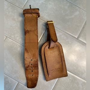 A341 - Louis Vuitton Luggage Tag